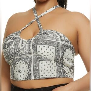 Soft Sport NWOT bandana print black white halter tie back crop top 3X